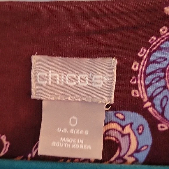 Chicos burgandy paisley print 3/4 sleeve small - Picture 2 of 5